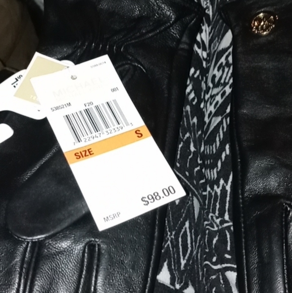 MK black leather gloves - Picture 3 of 3